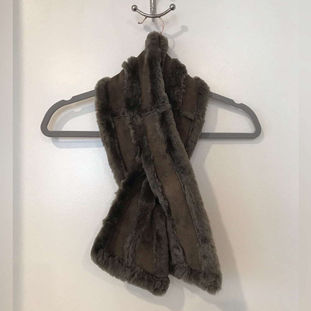 Authentic UGG Australia Fur Scarf